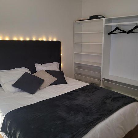 L'Appartement Ideal 4 Voyageurs Boulogne-Billancourt Eksteriør billede